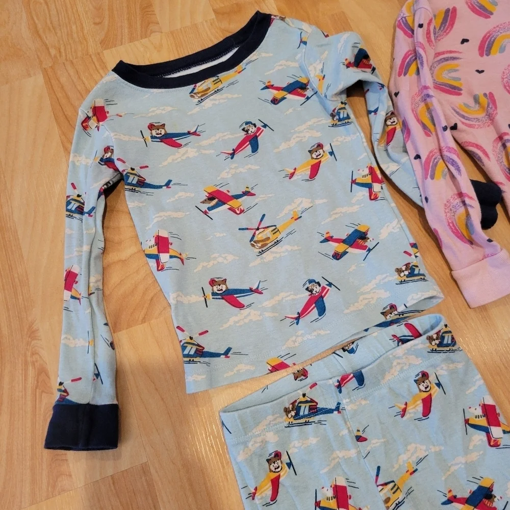 Wonder Nation 2 Piece Long Sleeve Pajama Bundle Airplanes Rainbows Size 3T